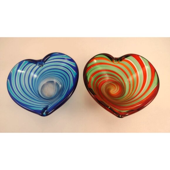 Heart-Shaped Glass Bowls With Swirling Stripes Trinket Dish Candle Holder Decor - Picture 1 of 13